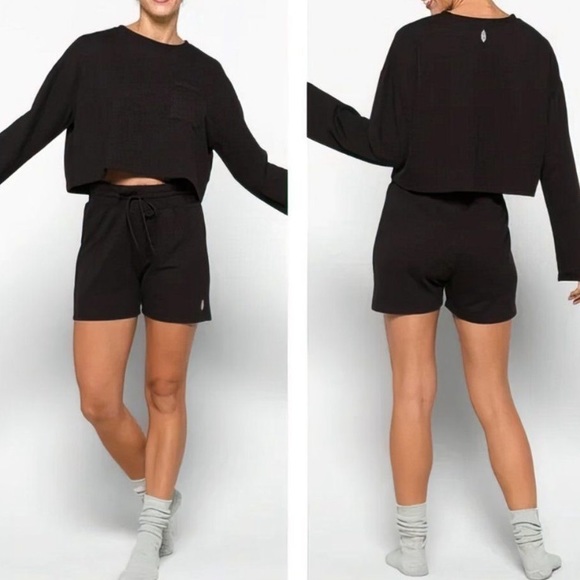 NWT Free People Movement 2pc set in Black Size Medium - Picture 3 of 9
